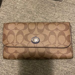 Coach wallet